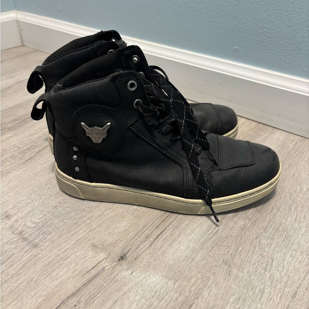 Harley-Davidson Black and Cream Combat Boots